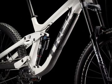 Used Trek Session 9 2023 2023 Mountainbike, White, 29 — image 6 of 8