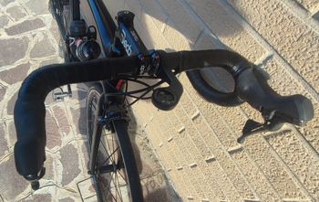 Used Specialized Men's Tarmac Comp 2018 2018 Road & Gravel — image 2 of 4