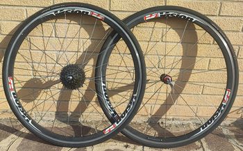 Used Specialized Men's Tarmac Comp 2018 2018 Road & Gravel — image 4 of 4