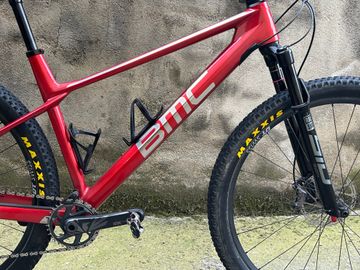 Gebrauchtes BMC Twostroke 01 ONE 2022 2022 Mountainbike, Rot, 29 — Bild 3 von 11