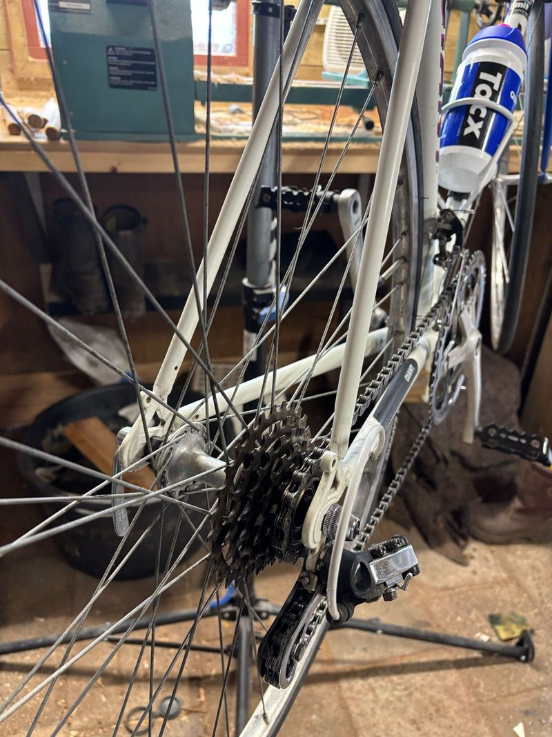 Used Giant Custom Other 1990 Road & Gravel, Blue — image 10 of 10