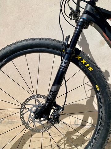 Gebrauchtes Orbea OIZ M50 2019 2019 Mountainbike, Schwarz, 27.5, 29 — Bild 3 von 5