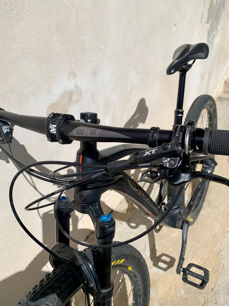Used Orbea OIZ M50 2019 2019 Mountainbike, Black, 27.5, 29 — image 2 of 5