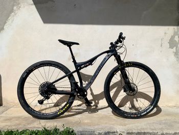 Used Orbea OIZ M50 2019 2019 Mountainbike, Black, 27.5, 29 — image 1 of 5