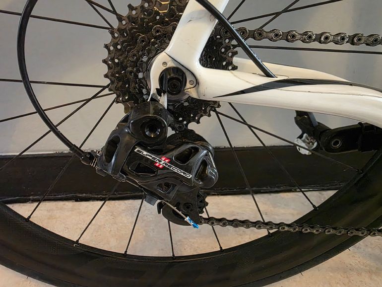 Used Pinarello Dogma Campagnolo Super Record 2018 Road & Gravel, White — image 4 of 6
