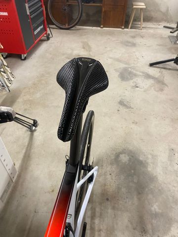 Gebrauchtes BMC Teammachine SLR01 LTD 2023 2023 Road & Gravel, Rot — Bild 9 von 12