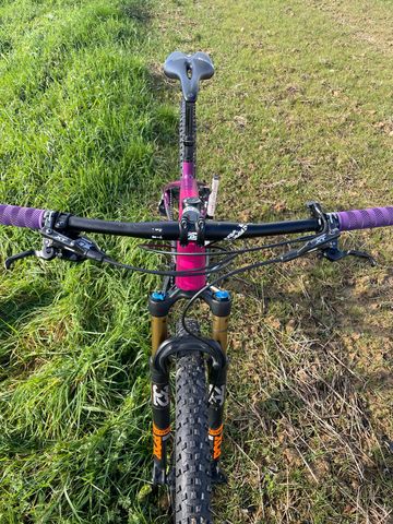 Gebrauchtes Orbea ALMA M15 2019 2019 Mountainbike, Violett, 29 — Bild 4 von 20