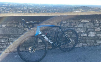 Použité Trek Émonda SL 5 Disc 2022 2022 Road & Gravel