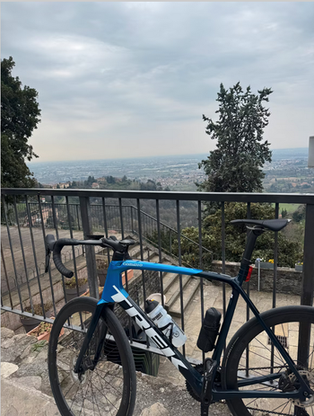 Použité Trek Émonda SL 5 Disc 2022 2022 Road & Gravel — obrázek 2 z 4