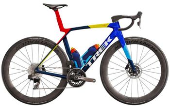 Used Trek Madone SLR 7 AXS 2026 2026 Road & Gravel, Red — image 6 of 6