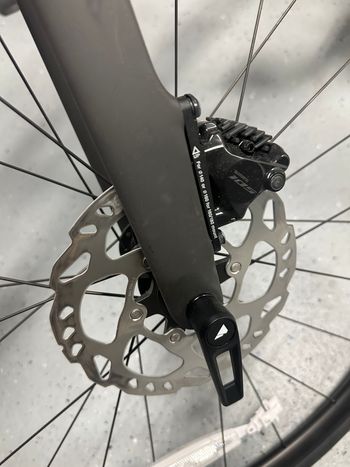 Used Canyon Endurace CF 7 2023 2023 Road & Gravel, Black — image 5 of 10