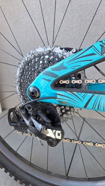 Used Yeti SB150 Custom SRAM XX1 Eagle AXS 2022 Mountainbike, Blue, 29 — image 22 of 33
