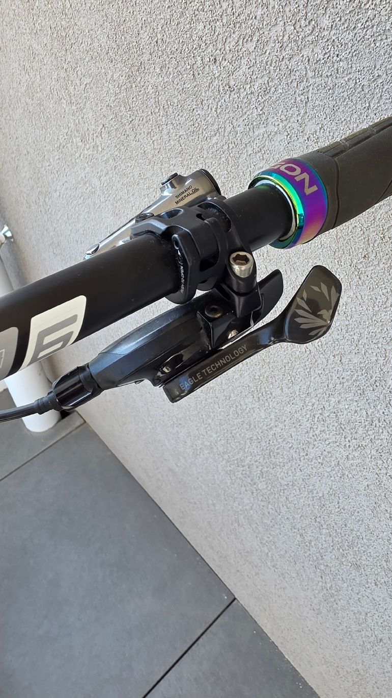 Used Yeti SB150 Custom SRAM XX1 Eagle AXS 2022 Mountainbike, Blue, 29 — image 20 of 33