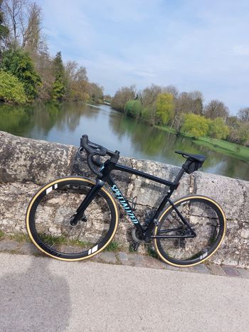 Specialized, Tarmac SL8 Expert - SRAM Rival AXS 2024