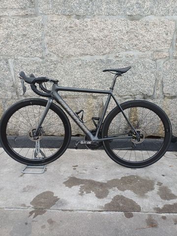 Used Cannondale Supersix Shimano Ultegra 2018 Road & Gravel, Black — image 2 of 9