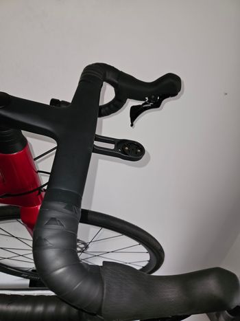 Used Canyon Ultimate CF SL 7 2024 2024 Road & Gravel, Rot — image 10 of 11