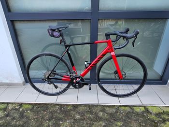 Used Canyon Ultimate CF SL 7 2024 2024 Road & Gravel, Rot — image 2 of 11