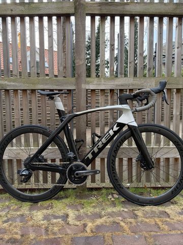 Käytetty Trek Madone SRAM Force eTap AXS 2020 Road & Gravel