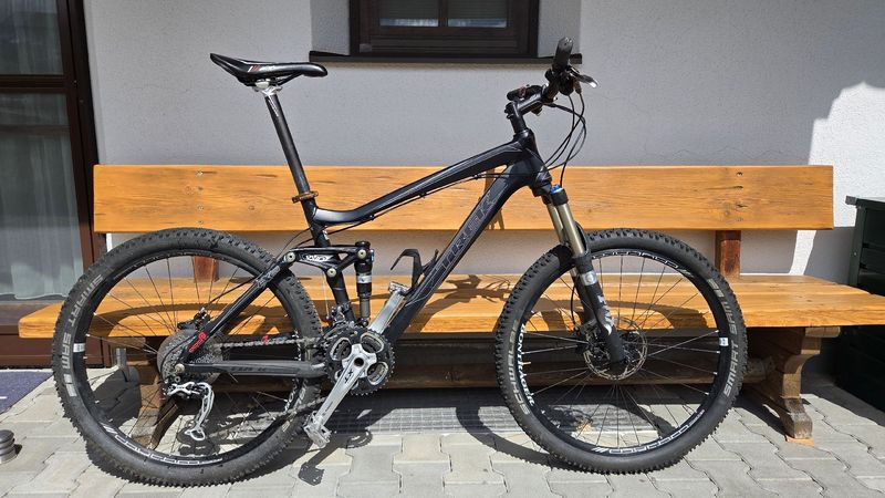 Gebrauchtes Trek Fuel EX 8 UK 2012 2012 Mountainbike, Schwarz, 26 — Bild 1 von 8