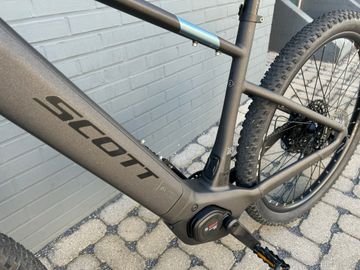 Used Scott Aspect eRIDE 910 2025 2025 Mountainbike, Light Gray, 29 — image 9 of 9