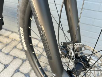 Used Scott Aspect eRIDE 910 2025 2025 Mountainbike, Light Gray, 29 — image 6 of 9