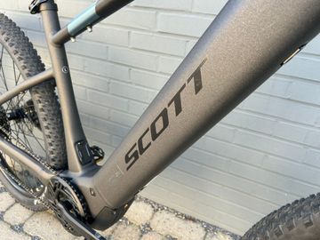 Used Scott Aspect eRIDE 910 2025 2025 Mountainbike, Light Gray, 29 — image 4 of 9