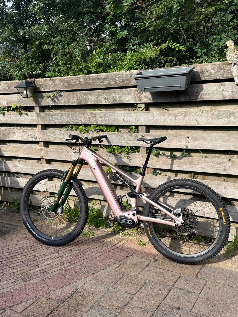 Used Specialized Turbo Levo Sram Eagle Transmission X0 2025 Mountainbike, Light Gray — image 1 of 9