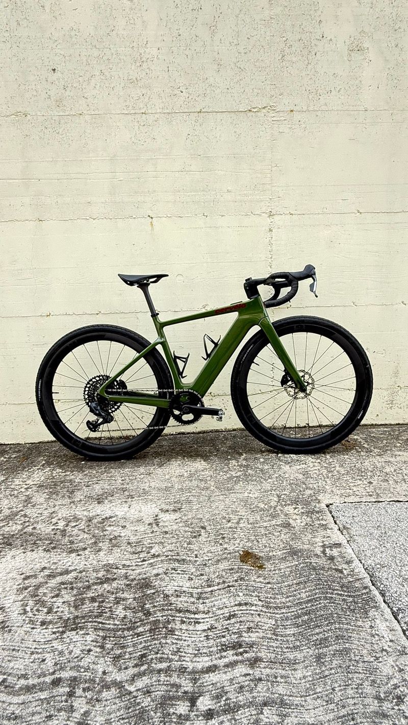 Tweedehands Cervélo Rouvida Force XPLR AXS 1 2025 2025 Road & Gravel