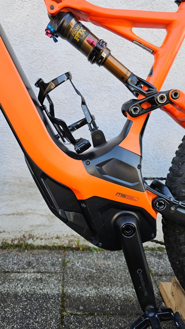Used Specialized Turbo Levo FSR Expert 6Fattie 2017 2017 Mountainbike, Orange, 27.5 — image 3 of 4