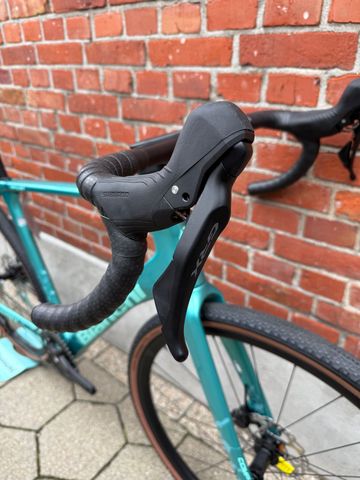 Used Bianchi Impulso Shimano GRX 2026 Road & Gravel, Green — image 5 of 15