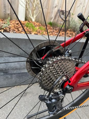 Used Cannondale Cannondale SystemSix Aero Racefiets 2023 Road & Gravel, Rot — image 12 of 23