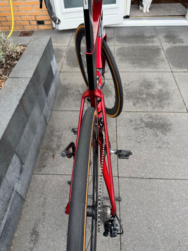 Used Cannondale Cannondale SystemSix Aero Racefiets 2023 Road & Gravel, Rot — image 9 of 23