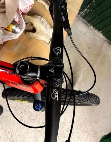 Gebrauchtes Orbea OCCAM TR M10 2019 2019 Mountainbike, Rot, 29 — Bild 4 von 5