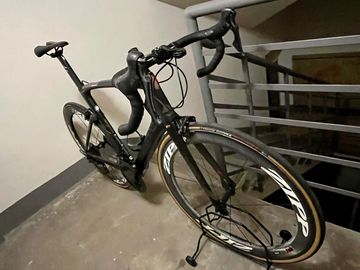 Used Wilier Cento1air Shimano Dura Ace 2020 Road & Gravel, Black — image 3 of 3