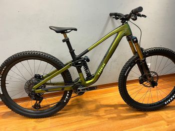 Trek, Fuel LX 9.9 X0 AXS Gen 7 2026
