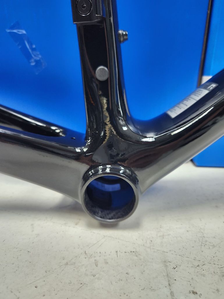 Used Giant TCR Advanced Pro, Disc Frameset 2021 Frameset 2021 Road & Gravel, Black — image 11 of 13