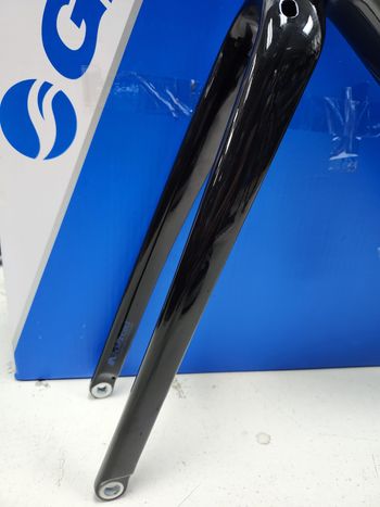 Used Giant TCR Advanced Pro, Disc Frameset 2021 Frameset 2021 Road & Gravel, Black — image 3 of 13