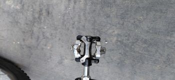 Used RACE MOUNTAIN R29 Carbon 2024 Mountainbike, Rot — image 12 of 13