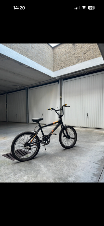 Used DECATHLON Custom 2015 Youth, Black — image 3 of 5