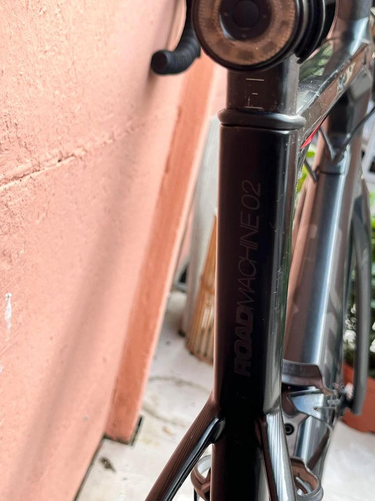 Used BMC Roadmachine 02 TWO 2018 2018 Road & Gravel, Black — image 4 of 18