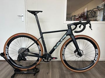 Używany MMR Simun SRAM Rival eTap AXS 2026 Road & Gravel