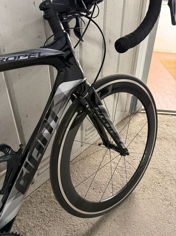 Used Giant Propel Shimano Ultegra Di2 2019 Road & Gravel, Black — image 4 of 4
