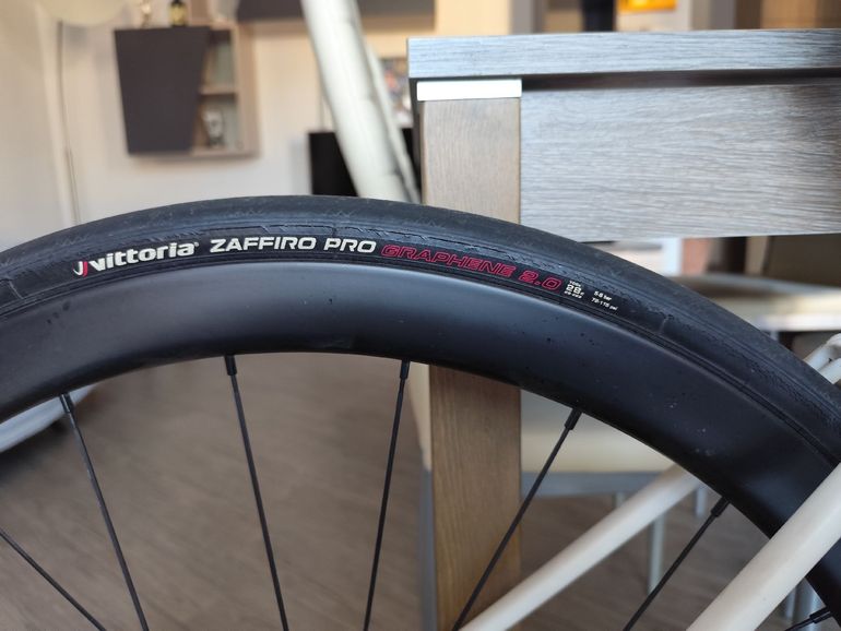 Used Wilier Garda SHIMANO 105 Di2 2x12 R7170 2025 2025 Road & Gravel, Negro — image 5 of 5
