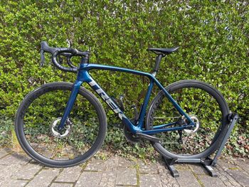 Used Trek Émonda SL 7 2022 2022 Road & Gravel