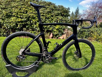 Pinarello, DOGMA F SUPER RECORD EPS Disc 2022