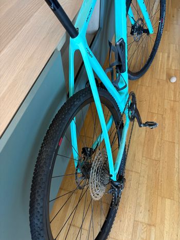 Used Bianchi Arcadex COMP GRX 610/822 disc 2024 2024 Road & Gravel, Blue — image 7 of 9