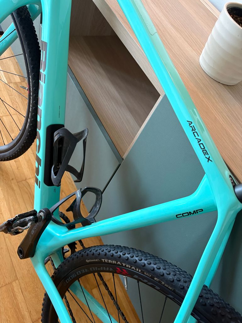 Used Bianchi Arcadex COMP GRX 610/822 disc 2024 2024 Road & Gravel, Blue — image 4 of 9