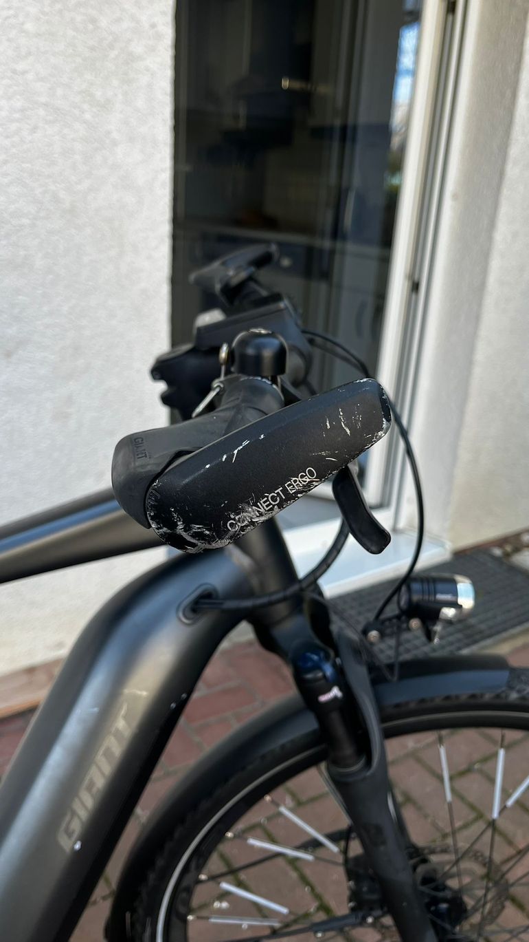 Used Giant Explore E+ 1 625Wh 2022 2022 Urban, Light Gray — image 15 of 15