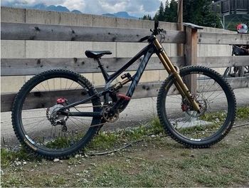 Pivot, Phoenix Shimano Saint