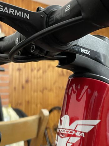Used Bottecchia Bottecchia Custom Shimano 105 Di2 2023 Road & Gravel, Red — image 8 of 11